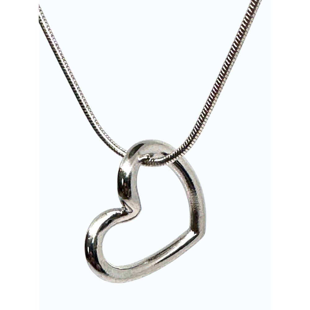Indio Jewelry Silver Floating Heart Necklace #7007